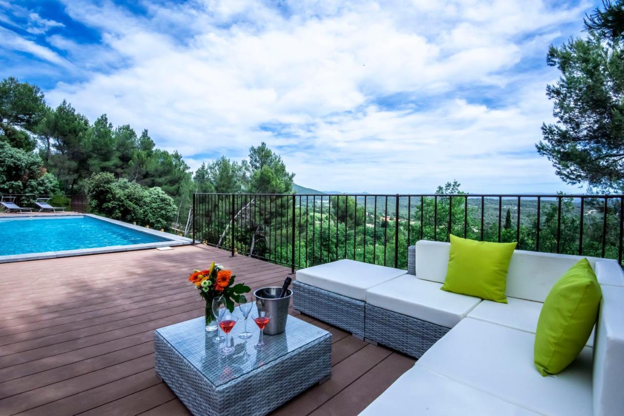 Villa Lumineuse Avec Piscine Clim 1Ere Etage Vue Panoramique Sur Les Montagnes Sur Le Site De La Sainte-Victoire Le Tholonet Extérieur photo